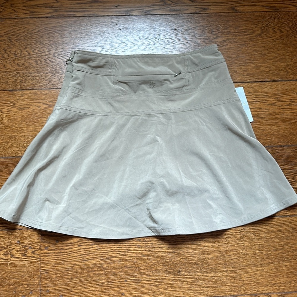 NWT Athleta Everyday Skort 2 - Picture 4 of 4